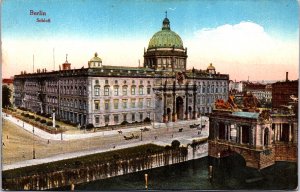 Germany Berlin Schloss Vintage Postcard C016 