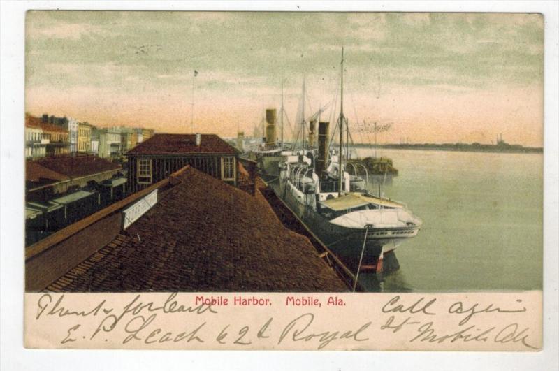 1858 AL Mobile Harbor Yachts Docked