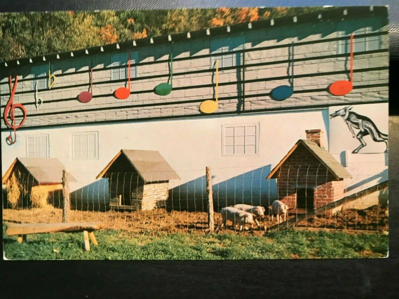 Vintage Postcard 1954 Land of Make Believe Three Little Pigs Hope New Jersey (NJ