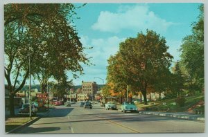 Iron Mountain Michigan~Motel on Stevenson Ave~Road to Downtown~1950s Postcard 