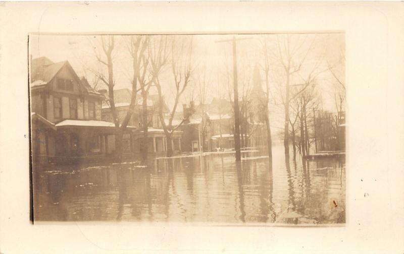 F18/ Bridgeport Ohio RPPC Postcard c1920s Flood Disaster Homes Winter 2