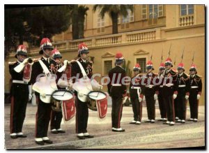 Modern Postcard Monaco La Releve Of The Guard