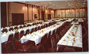 postcard Salem, Ohio - Timberlanes Motor Inn - banquet hall