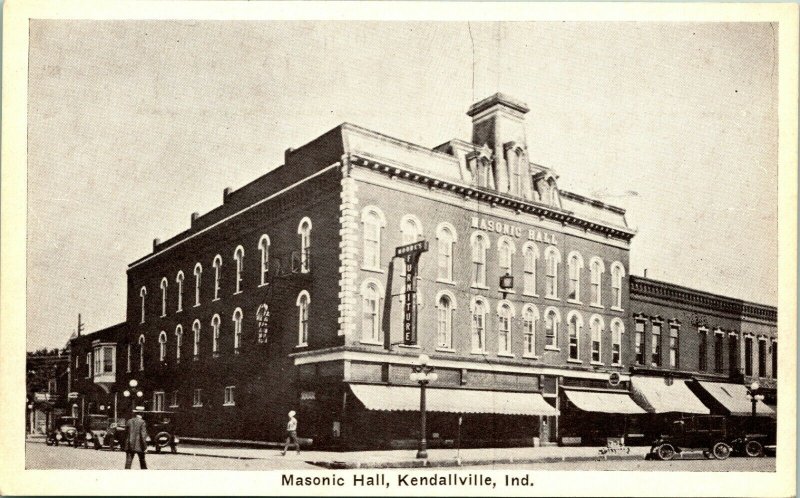 Vtg Carte Postale Kendallville Indiana Maçonnique Hall Streetview