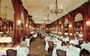 ST LOUIS, Missouri MO    PICK-MARK TWAIN HOTEL~Versailles Dining Room   Postcard
