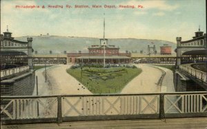 Reading PA P&R RR Train Station Main Depot c1910 Postcard