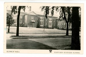 MA - Cambridge. Harvard Business School, Aldrich Hall     *RPPC