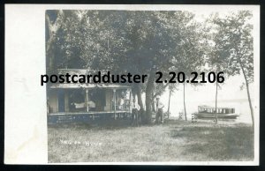 h3260 - LAKE HURON Ontario 1900s Waterfront Cottage. Boat. Real Photo Postcard