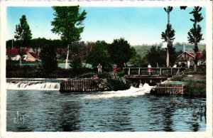 CPA CONNERRÉ Les Bords de l'Huisme - Le Barrage au Moulin de la Croix (112383)