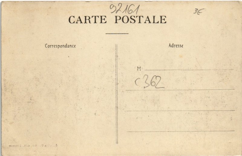 CPA Militaire Camp de SISSONNE - Les Cuisines (92161)