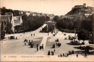 France Lourdes L'Esplanade vue de la Basilique