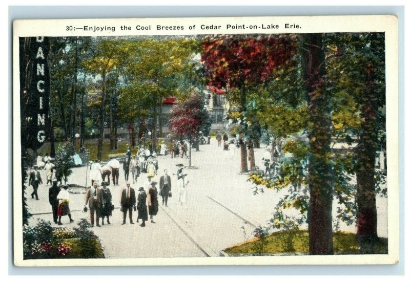 C.1910-20 Enjoying the Cool Breezes of Cedar Point-On-Lake Erie Ohio Dancing P19