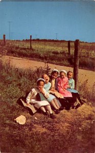 Amish School Girls Springs Somerset County Pennsylvania, PA