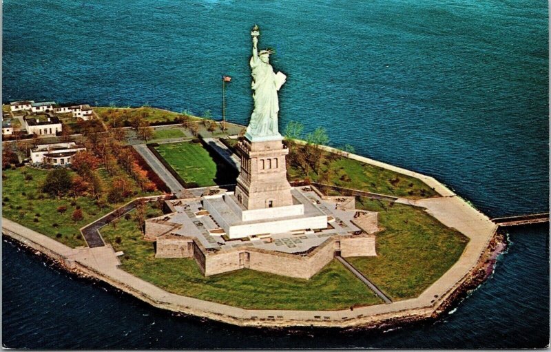 Statue Of Liberty Birds Eye View Liberty Island New York Chrome Postcard 