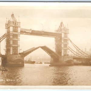 c1910 London, England Tower Bridge RPPC Lift Raise Steamship Real Photo PC A135