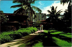 Maui, HI Hawaii   ROYAL LAHAINA RESORT HOTEL   Vintage Roadside Chrome Postcard