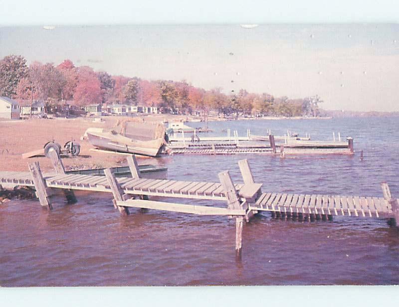 Pre-1980 LAKE ODESSA BOAT DOCKS Wapello - Near Burlington & Davenport IA hp5114