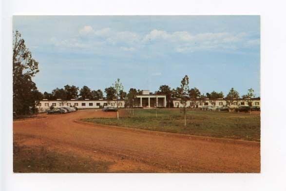 Kelake KY Motel Old Cars Postcard