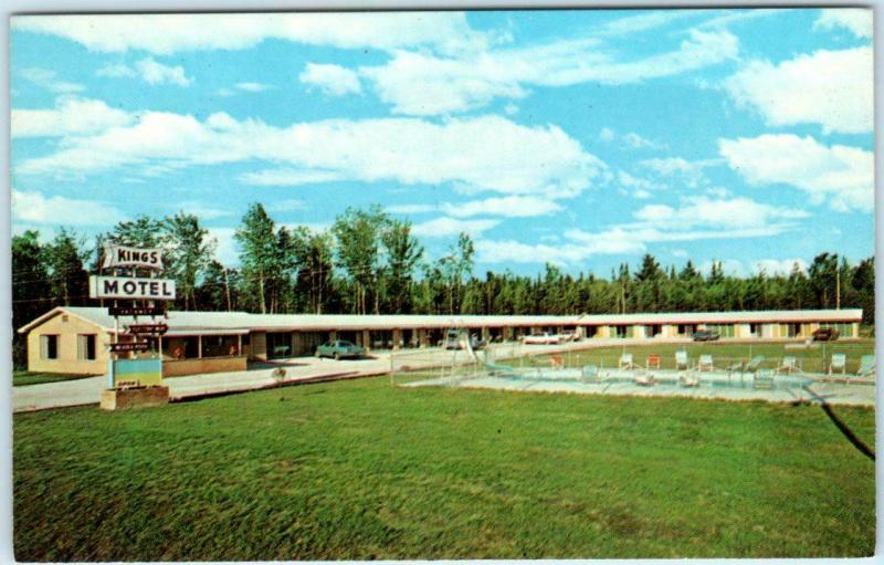 MACKINAW CITY, Michigan  MI   Roadside KINGS MOTEL Swimming Pool   Postcard