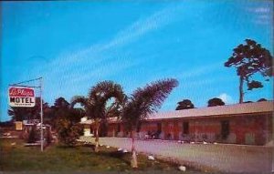 FL New Port Ritchie La Plaza Motel