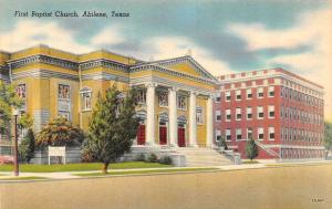 ABILENE, TX Texas     FIRST BAPTIST CHURCH     c1940's Linen Postcard