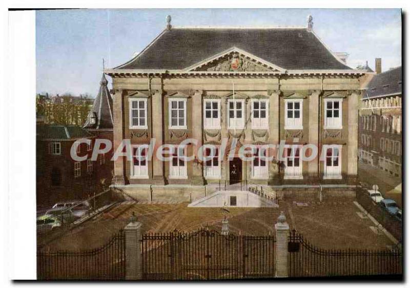 Postcard Royal Gallery of Modern Pictures in The Hague Built entre 1633 to 16...