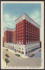 Hotel Fort Des Moines,IA Postcard