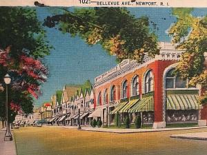 Postcard 1945 View of Bellevue Avenue in Newport, RI.  T4