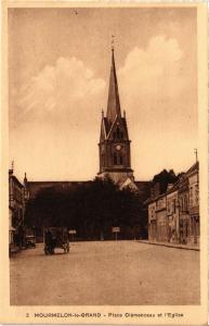 CPA MILITAIRE Mourmelon le Grand-Place Clémenceau et l'Eglise (315960)