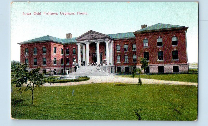 Davenport Iowa IA Postcard Iowa Odd Fellows Orphans Home c1910 Vintage Antique