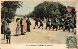 CPA AMIENS Boulevard de Beauville (295443)