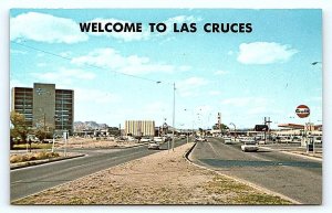 LAS CRUCES, NM New Mexico ~ STREET SCENE Gulf Gas 1969  Postcard