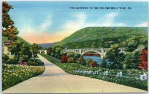 Postcard - The Gateway To The Pocono Mountains - Pennsylvania