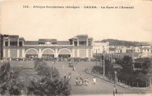 B91664 senegal dakar  railway station train  africa the station and arsenal