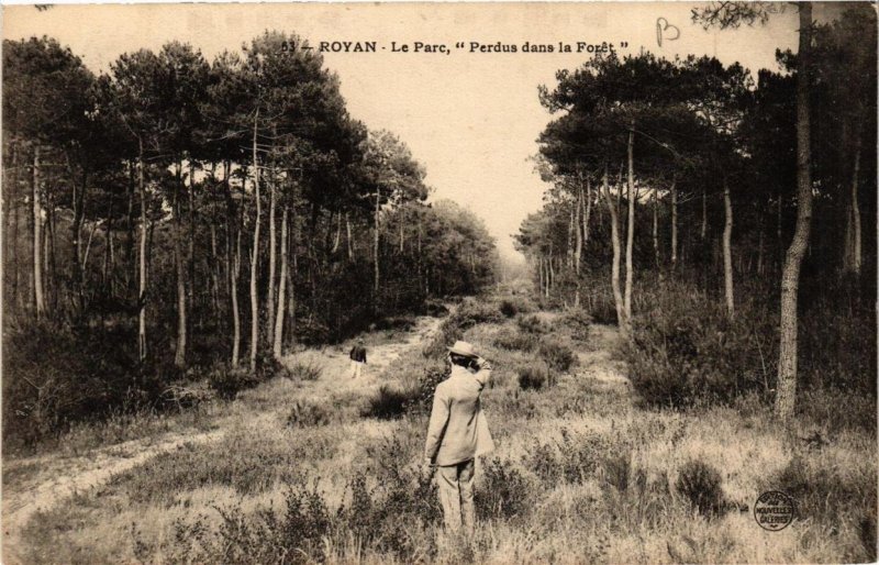 CPA ROYAN Le Parc 'Perdus dans la foret' (666950)