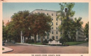 Vintage Postcard 1920's  View of The Old State House Augusta Maine ME