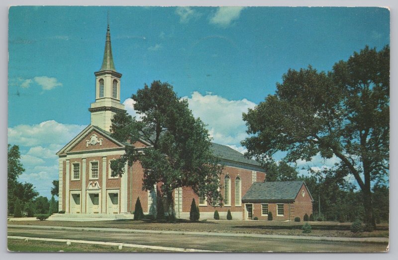 Calvin H French Memorial Chapel~Hastings College~NE~Kodachrome~PM 1957 Postcard 