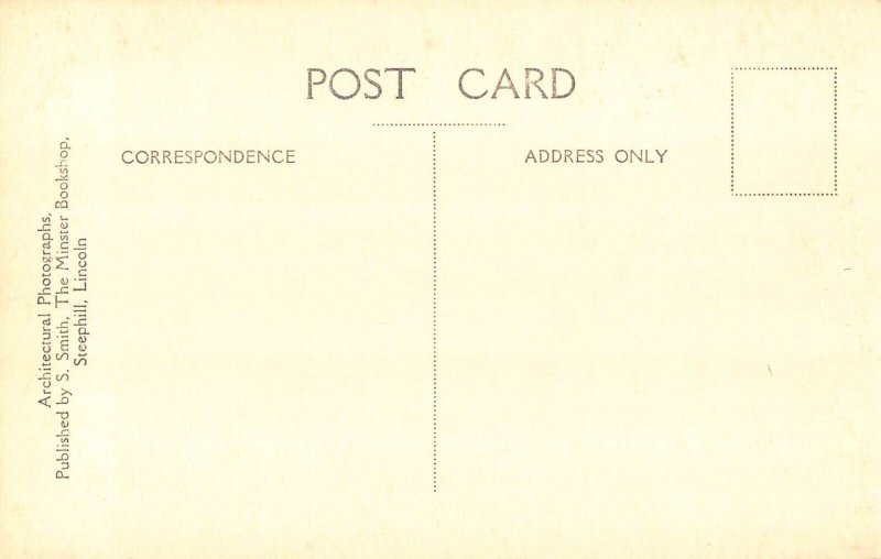 L241 England Lincoln Cathedral Interior Architecture vintage postcard