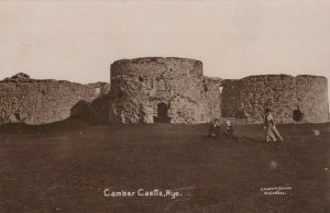 Sussex Postcard - People at Camber Castle, Rye   RS22549