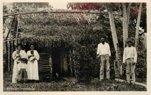 c1930 RPPC Postcard Hawaiian Family & Grass House HI Paradise Postcard Co.