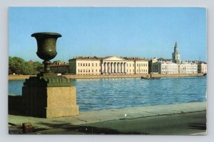 University Quay Leningrad Russia USSR UNP Chrome Postcard J16