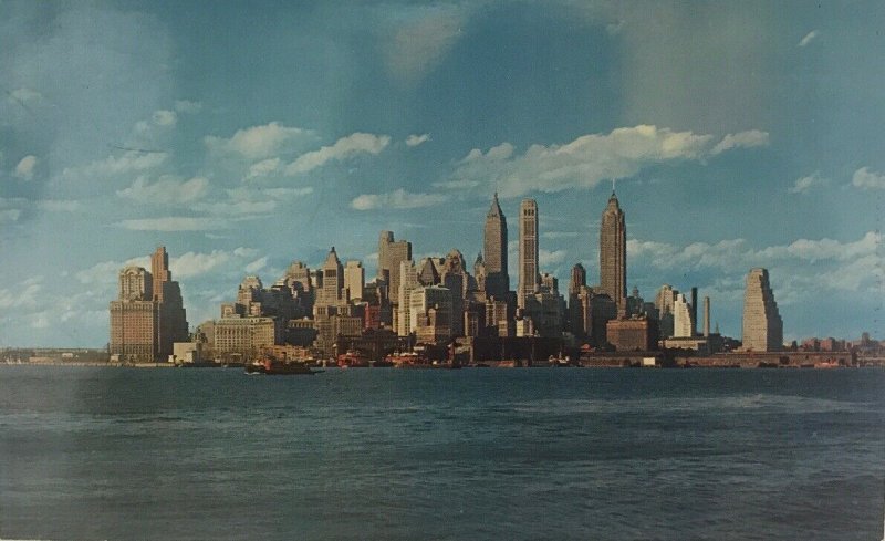 Lot 2 Cityscape of New York City in New York Giant Vintage Postcard