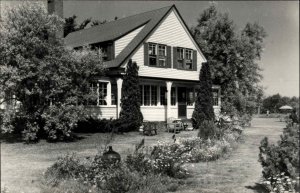 Cape Elizabeth Maine ME Crescent Beach Inn Exterior Real Photo Vintage PC