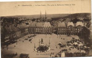 CPA CHARLEVILLE - La Place Ducale - Vue prise du Beffroi de l'Hotel .. (173956)