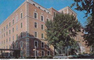 AURORA, Illinois; Copley Memorial Hospital, Classic Cars, 1940-60s