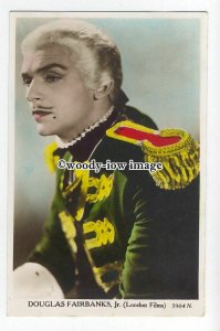 b5001 - Film Actor - Douglas Fairbanks Jr. London Films No.5904N - postcard