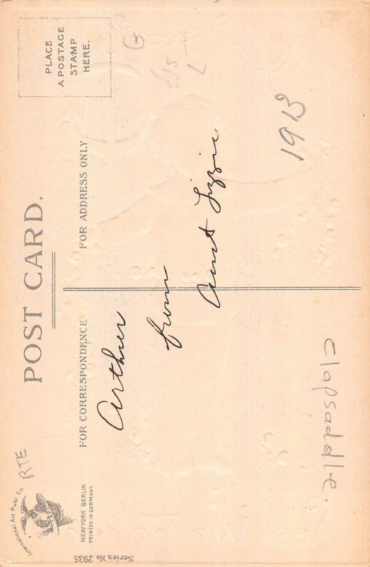 US Patriotic Ellen Clapsaddle Art Lest we forget Sailor embossed postcard B986