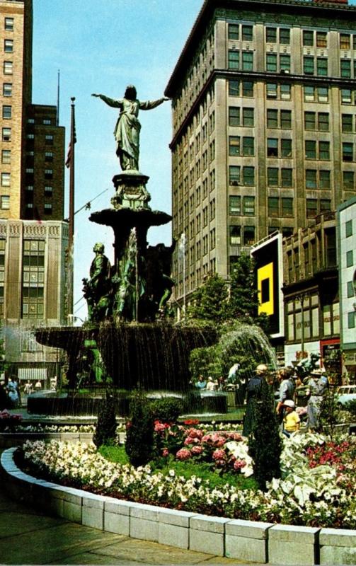 Ohio Cincinnati Fountain Square Tyler-Davidson Fountain