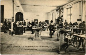 CPA NANTES Ecole nationale Professionelle Atelier de Menuiserie (73087)