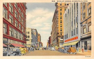Minneapolis, MN Minnesota   NICOLLET AVENUE Street Scene  1939 Linen Postcard